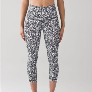 Lululemon Wunder Under Crop (Hi-Rise)